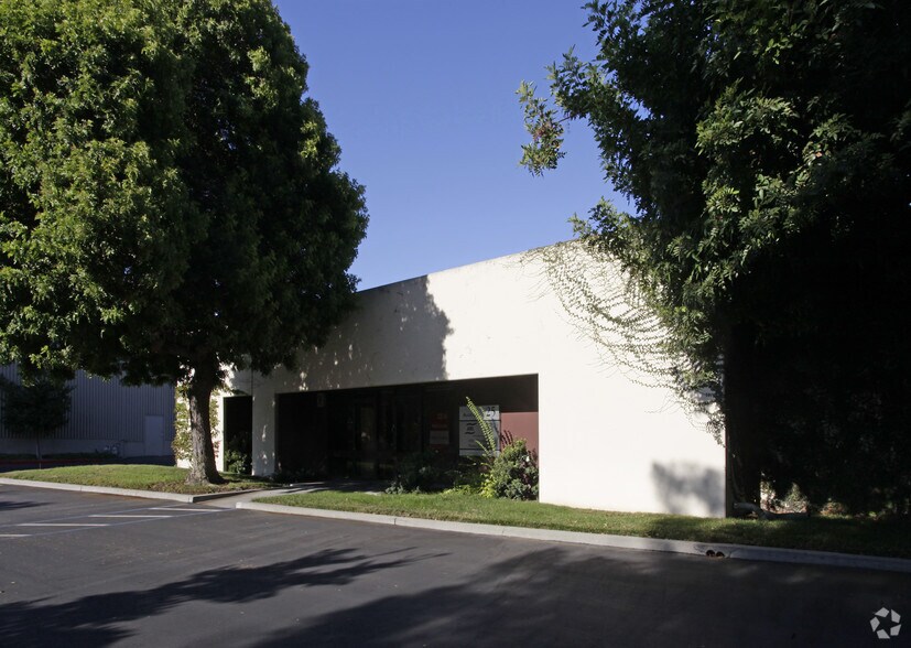 More Photos Of 3350 Scott Blvd, Santa Clara Research And Development For Lease