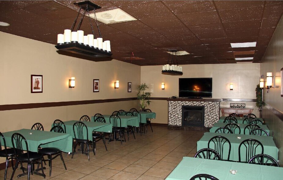 More Photos Of 1302 Monmouth Rd, Mount Holly Storefront Retail Office For Lease