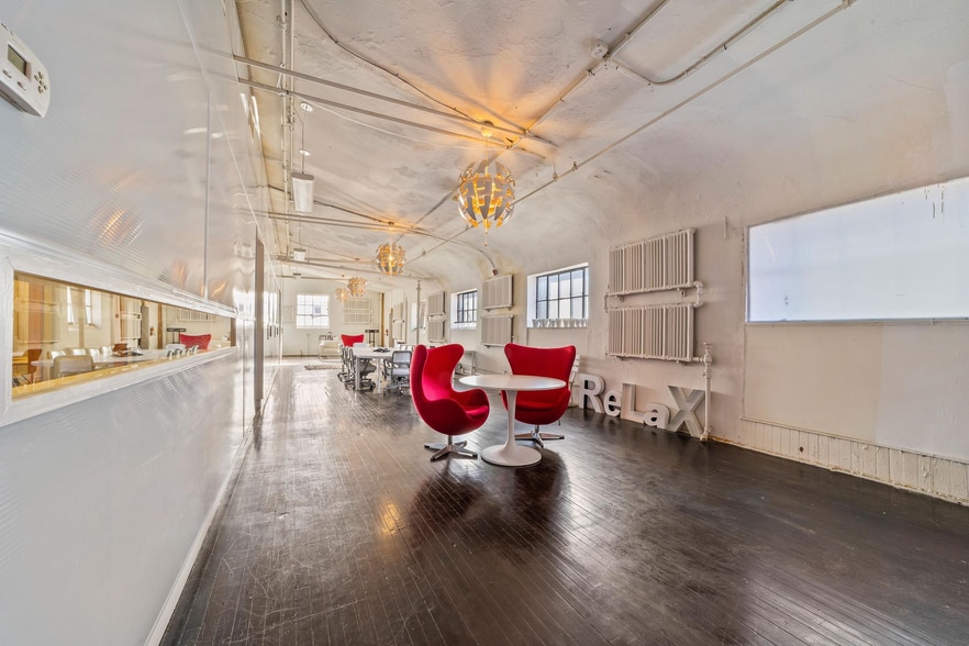 More Photos Of 1027 S Clinton Ave, Trenton Office For Sale