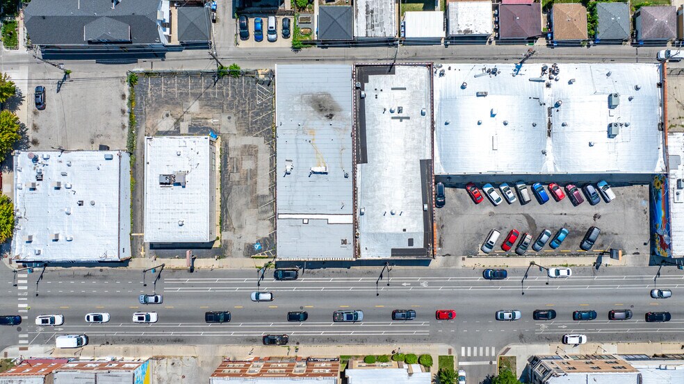 More Photos Of 3713-3719 W Lawrence Ave, Chicago Warehouse For Sale