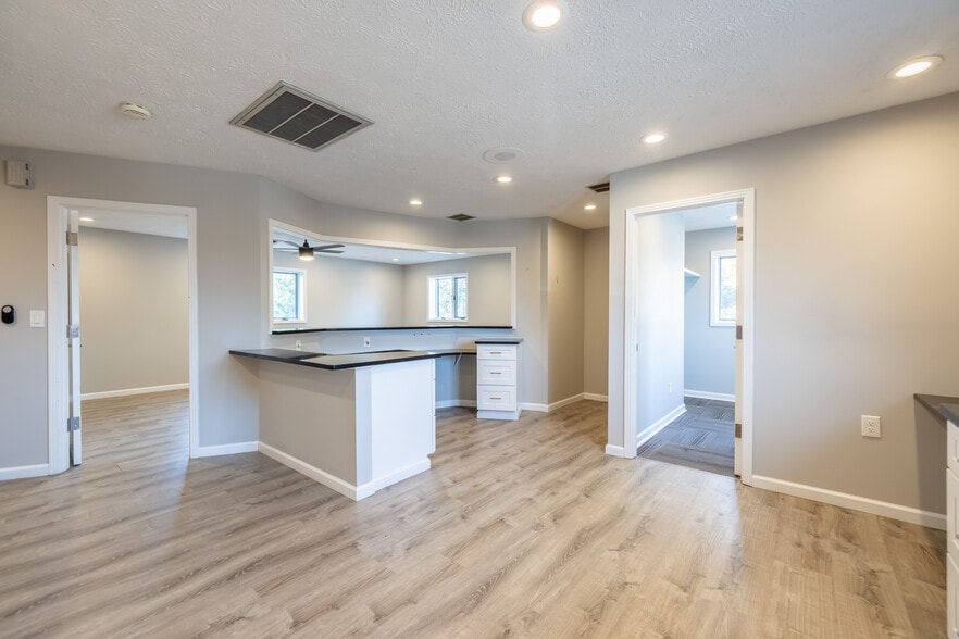 More Photos Of 888 Long Pond Rd, Greece Medical For Lease