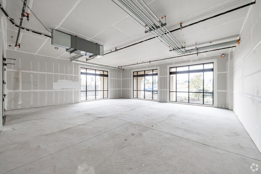 More Photos Of 5624 Philadelphia St, Chino Medical For Lease