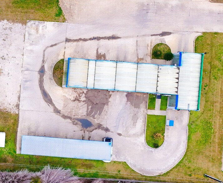 More Photos Of 1420 N Main St, Vidor Carwash For Sale