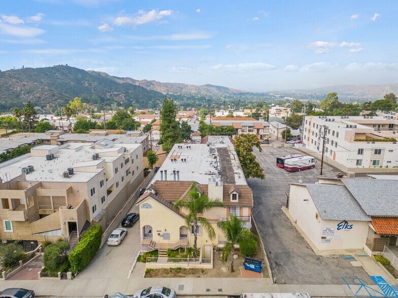 More Photos Of , Tujunga Multifamily For Sale