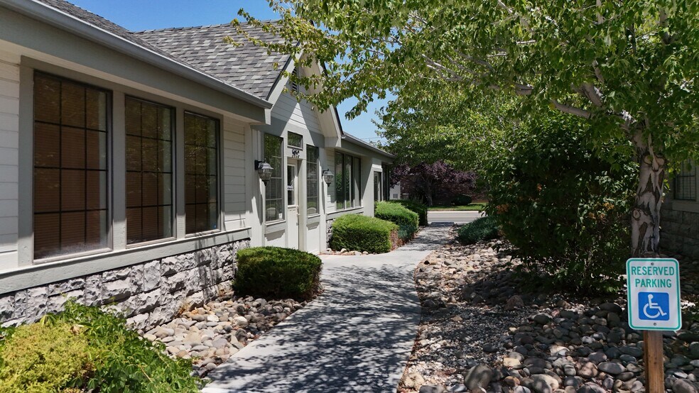 More Photos Of 3032 Silver Sage Dr, Carson City Medical For Lease