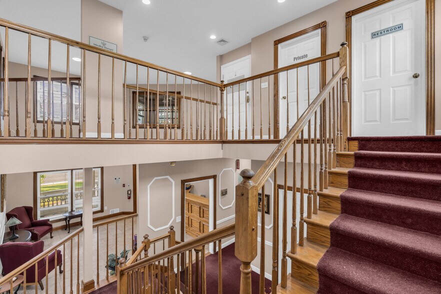 More Photos Of 30 Freneau Ave, Matawan Loft Creative Space For Lease