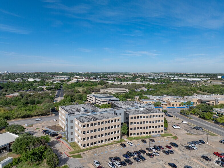 More Photos Of 8407 Wall St, Austin Office For Lease