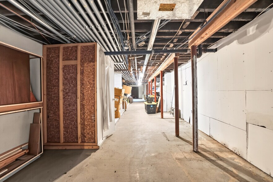 More Photos Of 219-221 Market St, Philadelphia Storefront Retail Residential For Sale