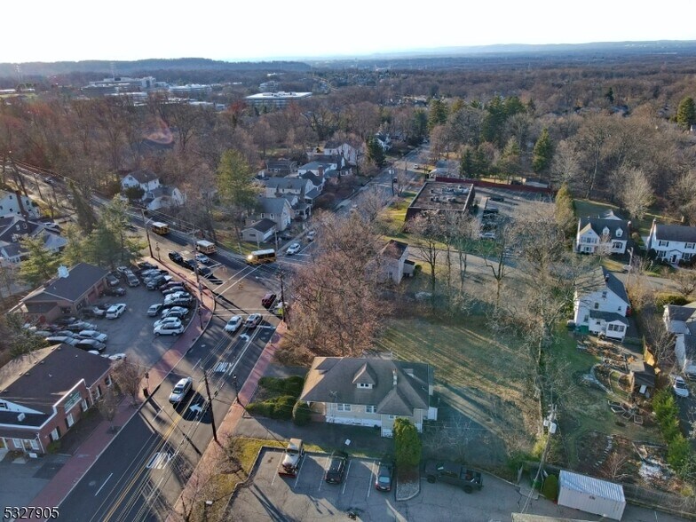 Primary Photo Of 194 Eagle Rock Ave, Roseland Office For Sale