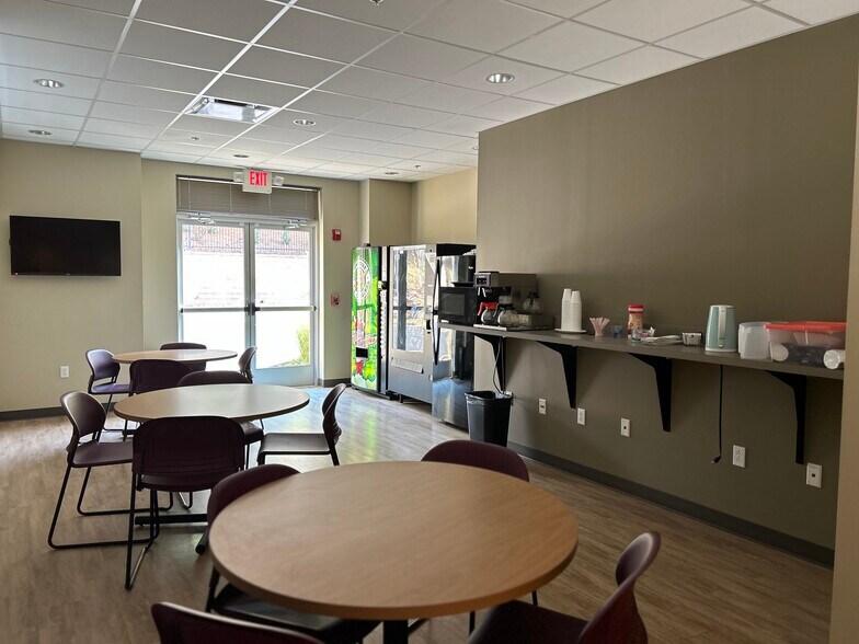 More Photos Of 310 Billingsly Ct, Franklin Medical For Sale