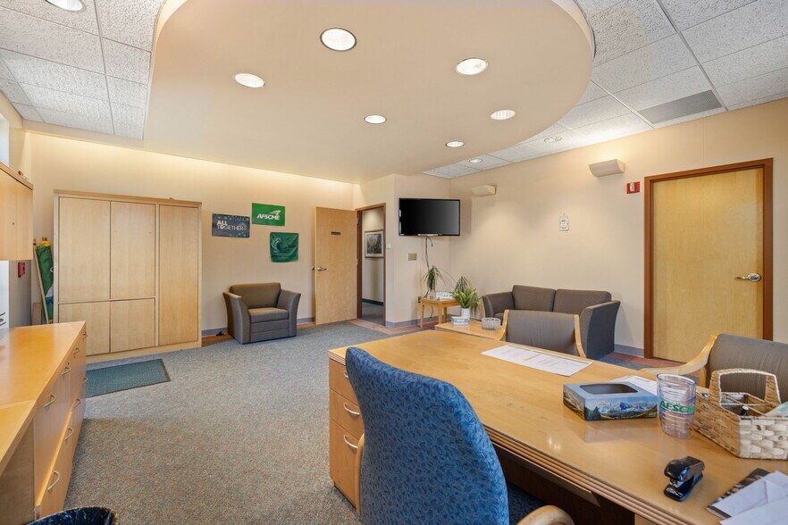 More Photos Of 250 Commerce Park, New Columbia Office For Sale