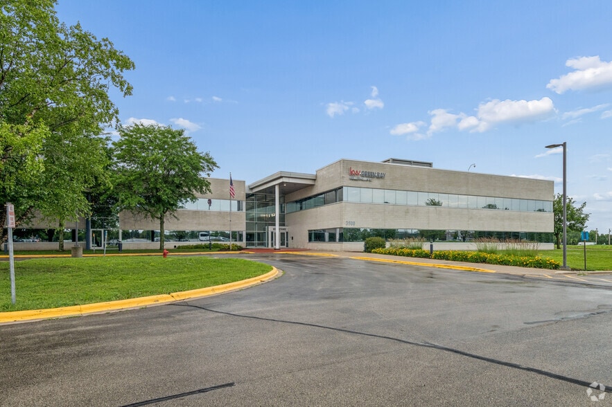 More Photos Of 3500 Packerland Dr, De Pere Office For Lease