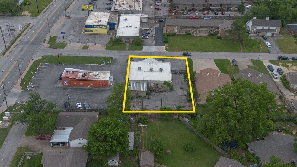 Primary Photo Of 5987 E 25th Pl, Tulsa Freestanding For Sale