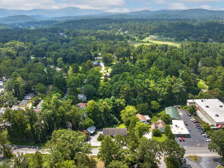 More Photos Of 1001 Greenville Hwy, Hendersonville Medical For Lease