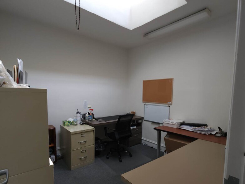 More Photos Of 10 Cricket Ave, Ardmore Office Residential For Sale