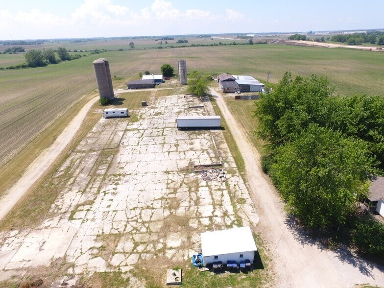 More Photos Of 202 72nd Ave, Kenosha Multifamily For Sale