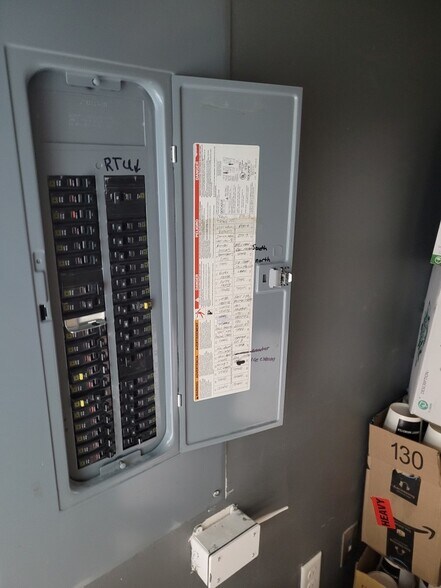 More Photos Of 410 Merhar Ave, Fairbanks Storefront For Lease