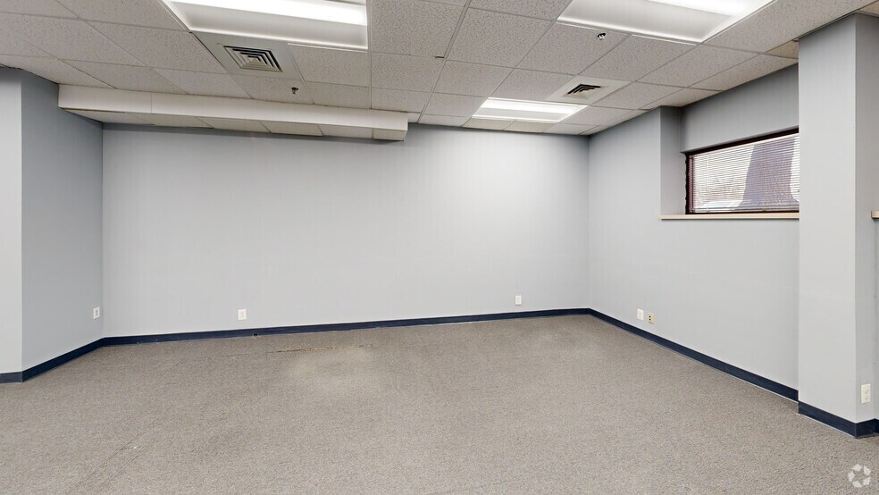 Primary Photo Of 920 Germantown Pike, Plymouth Meeting Medical For Lease