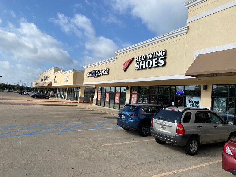 More Photos Of 6550 Youree Dr, Shreveport Unknown For Lease