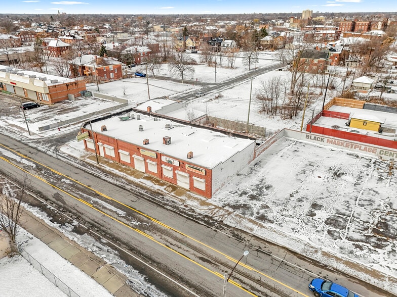 More Photos Of 3328 Joy Rd, Detroit General Retail For Sale