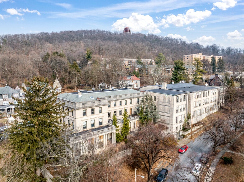 Primary Photo Of 1400 Hill Rd, Reading Schools For Sale