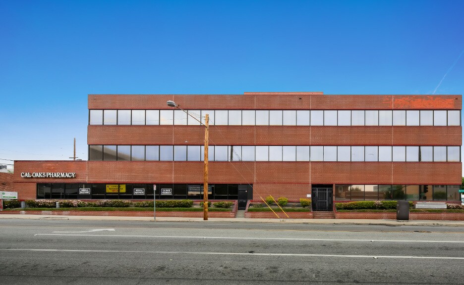 More Photos Of 55 E California Blvd, Pasadena Office For Sale