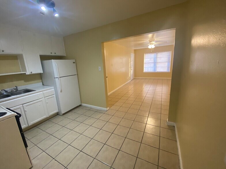 More Photos Of 807 Sissom Rd, Killeen Apartments For Sale