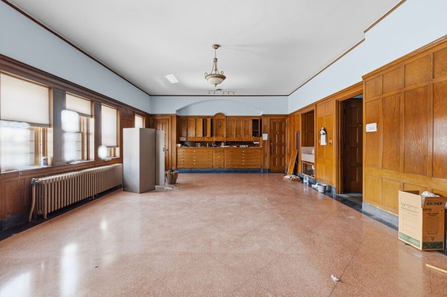 More Photos Of , New Bedford Specialty For Sale