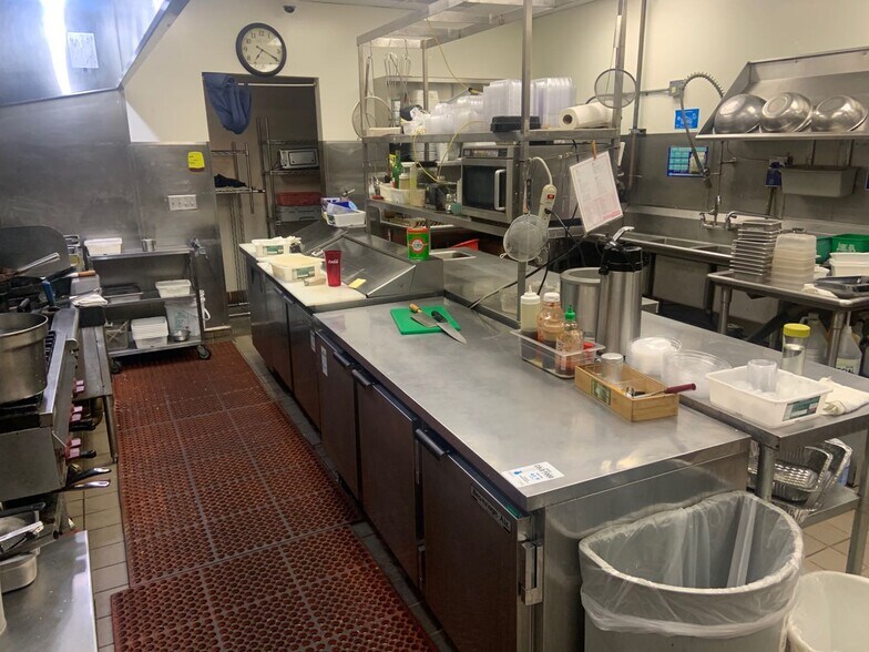 More Photos Of 388 9th St, Oakland Apartments For Sale