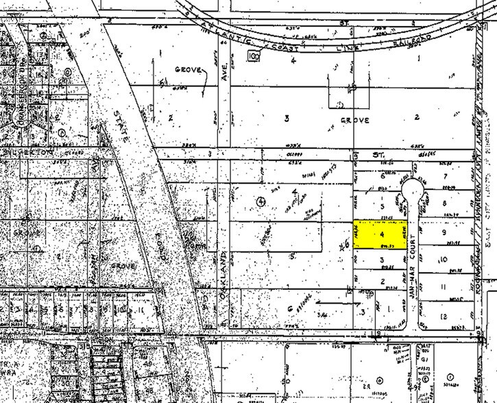 More Photos Of 905 Jan Mar Ct, Clermont Light Distribution For Lease