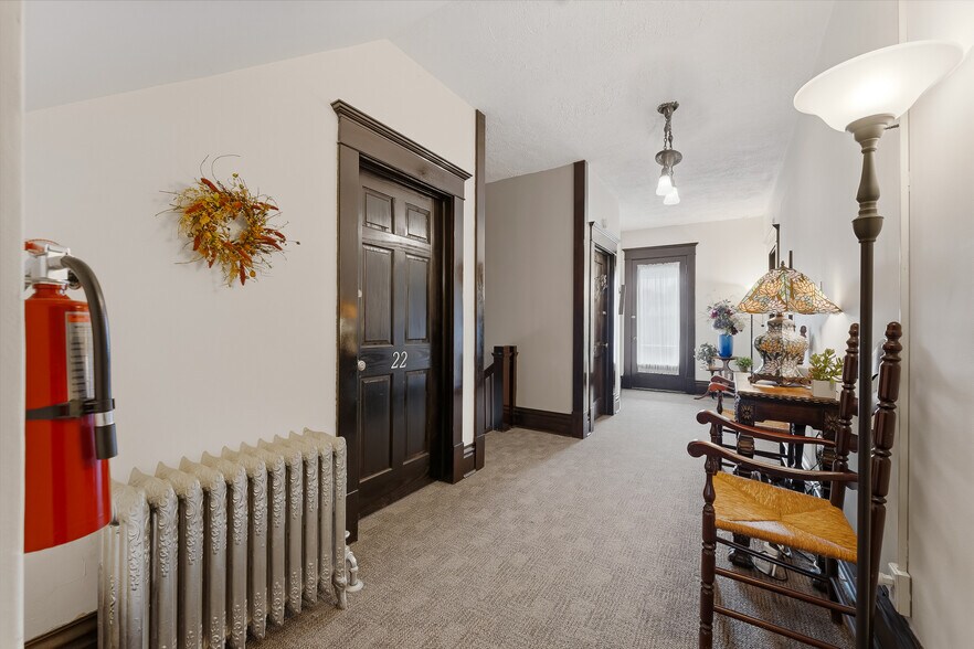 More Photos Of 1042 Morgantown Ave, Fairmont Specialty For Sale