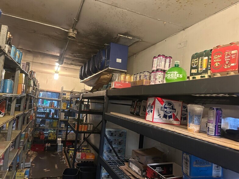 More Photos Of 3729 Walnut St, Denver General Retail For Sale