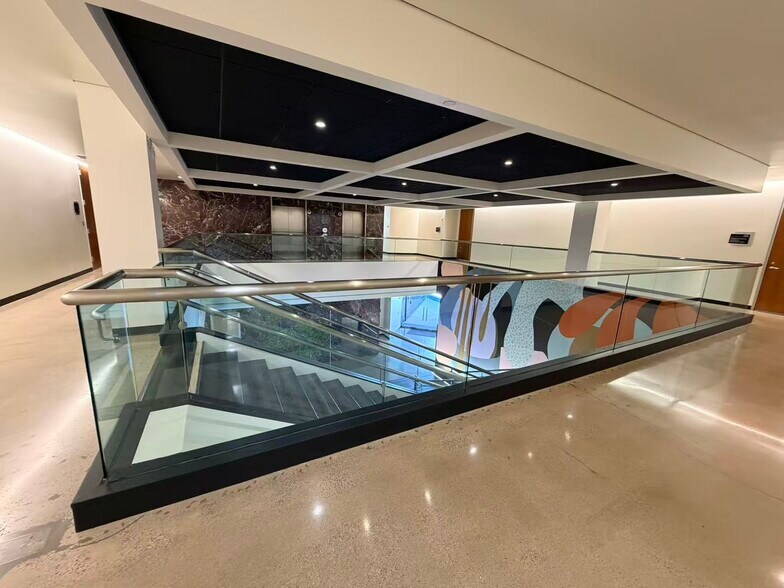 More Photos Of 4590 MacArthur Blvd, Newport Beach Office For Lease