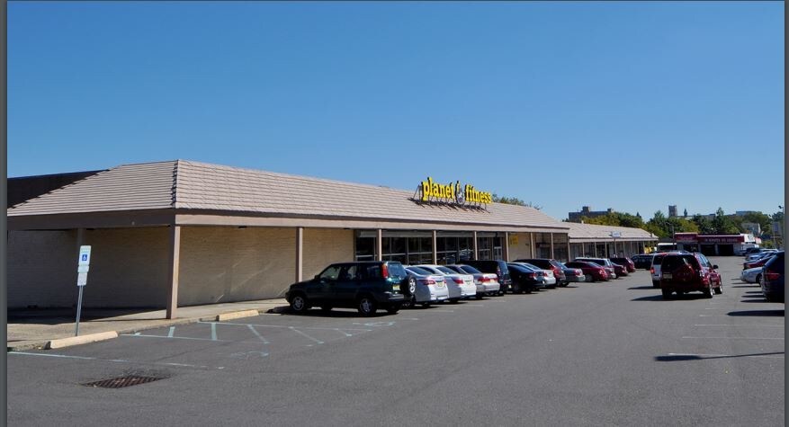 More Photos Of 20-50 Sussex Ave, East Orange Unknown For Lease