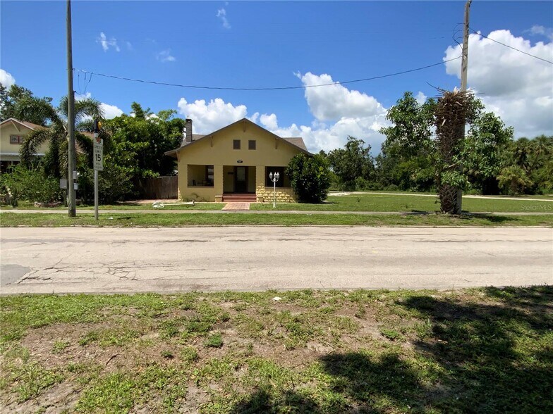 More Photos Of 606 E Oak St, Arcadia Hospitality For Sale