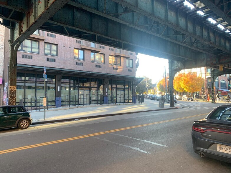 More Photos Of 874 Willoughby Ave, Brooklyn Apartments For Lease