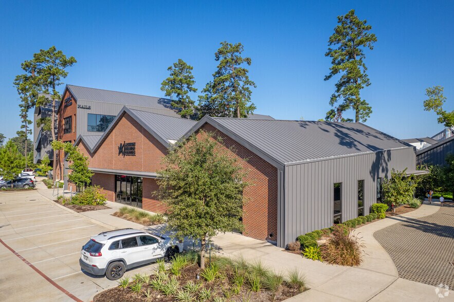 More Photos Of I-45 & Crescent Campus Blvd, Conroe Unknown For Lease