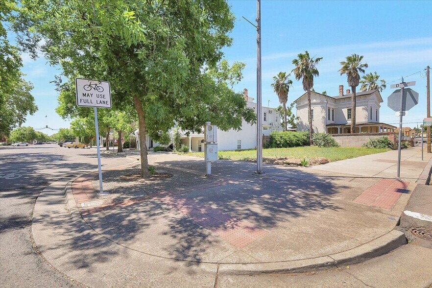 More Photos Of 630 D St, Marysville Apartments For Sale