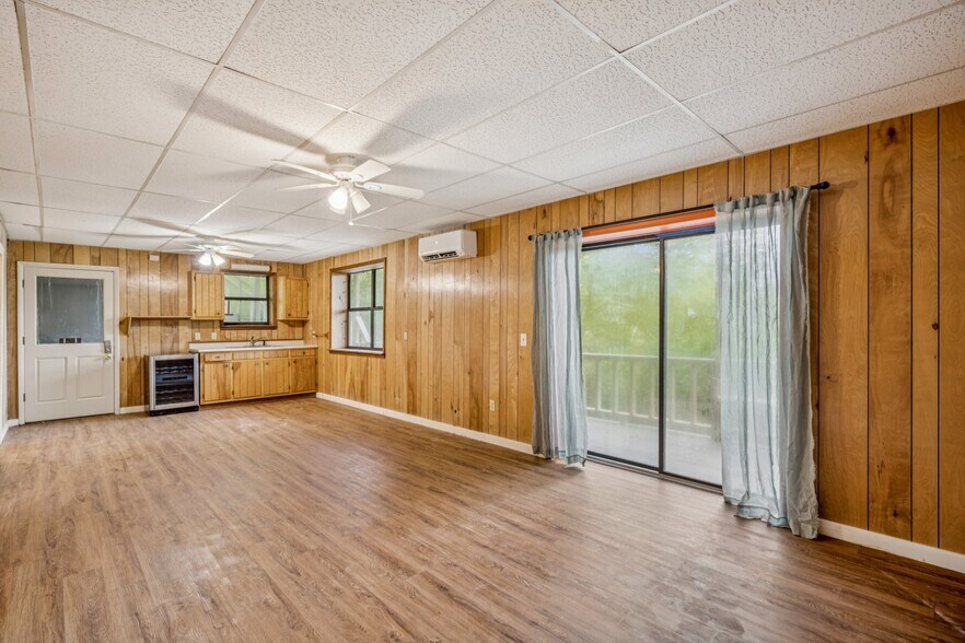 More Photos Of 4113 White Oak Dr, Hiawassee Apartments For Sale