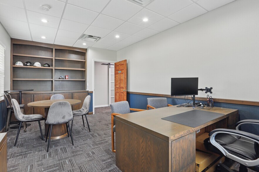 More Photos Of 5639 Hansel Ave, Orlando Medical For Lease