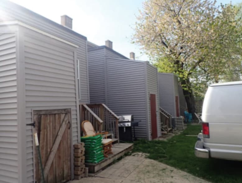 More Photos Of 2553-2565 S Logan Ave, Milwaukee Apartments For Sale
