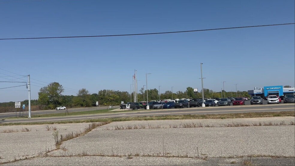 Primary Photo Of 1675 IN-163, Clinton Unknown For Lease