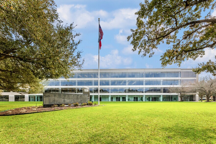 Primary Photo Of 1330 Enclave Pky, Houston Office For Lease