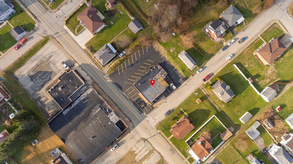 More Photos Of 201 Baughman Ave, Jeannette Restaurant For Sale