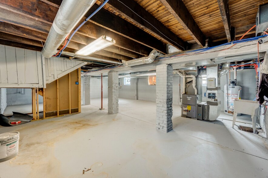 More Photos Of 4432 Pearl Rd, Cleveland Specialty For Sale