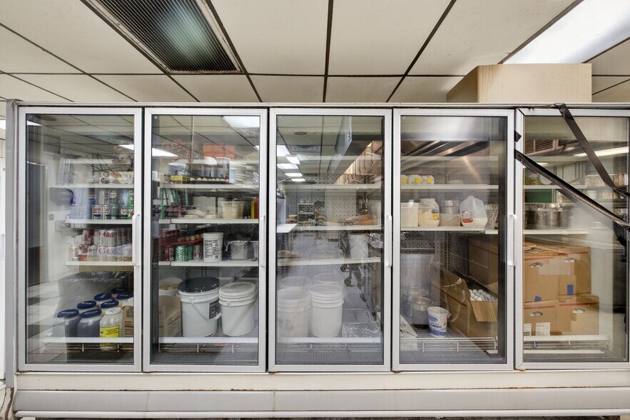 More Photos Of 4040 US Highway 27 S, Sebring Restaurant For Sale