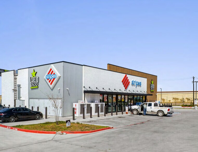 More Photos Of 12475 Highway 188, Sinton Convenience Store For Sale