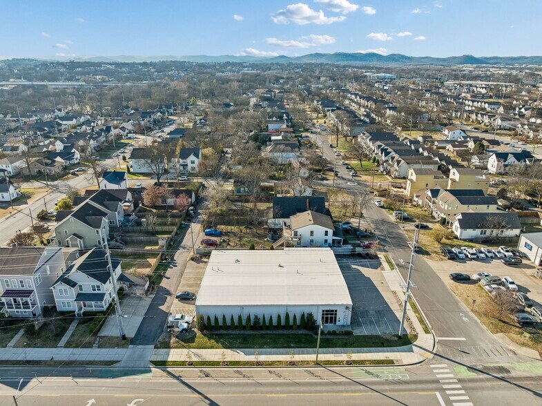 More Photos Of 5101 Kentucky Ave, Nashville Office For Sale