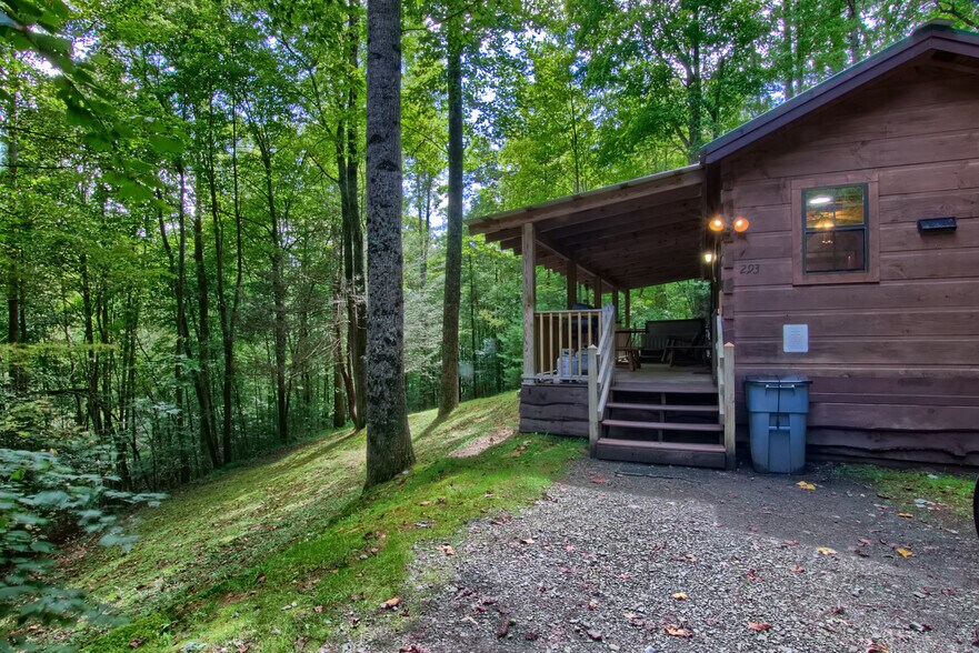 More Photos Of 5830 NC 209 Hwy, Hot Springs Specialty For Sale