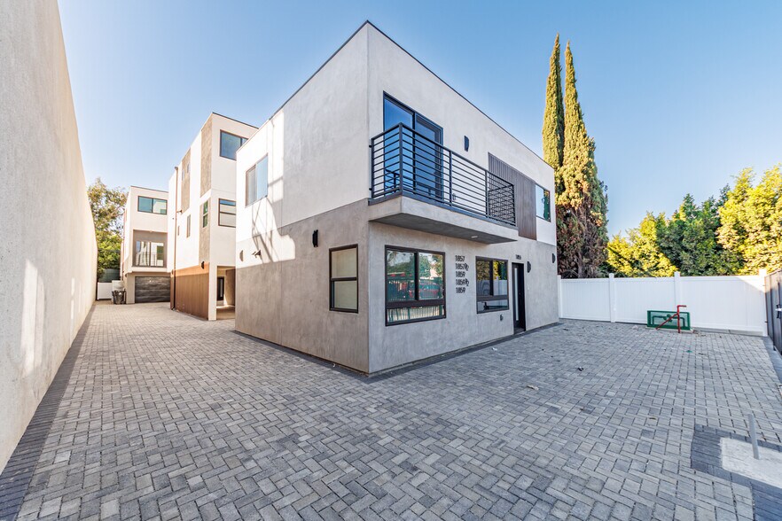 Primary Photo Of 1857 Crenshaw Blvd, Los Angeles Apartments For Sale